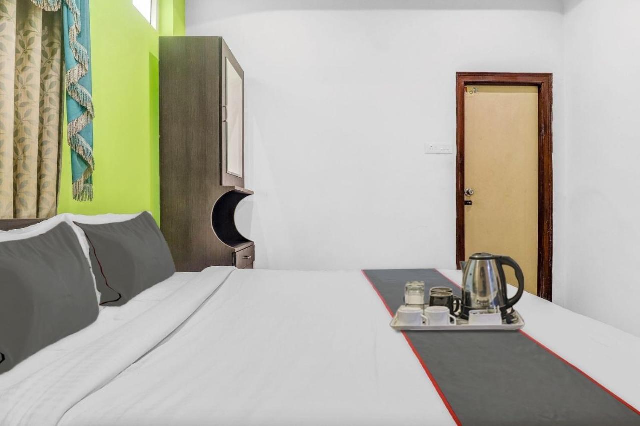 Collection O Gravity Hotel ハイデラバード エクステリア 写真